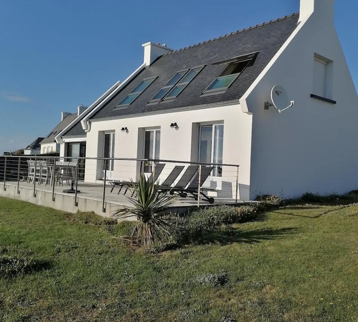 La Maison De La Plage 4 Etoiles En Front De Mer Spa Interieur Gr34 Plouarzel 0*,  Francie